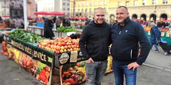 In drie generaties tijd kwam de familie Miklečić van een moestuin naar de productie in 92 kassen