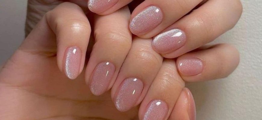 Unhas da moda: 4 ideias para arrasar na sua manicure sazonal!