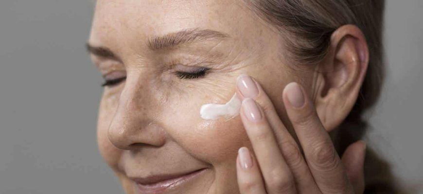 Aplique este creme ao redor dos olhos para APAGAR as rugas