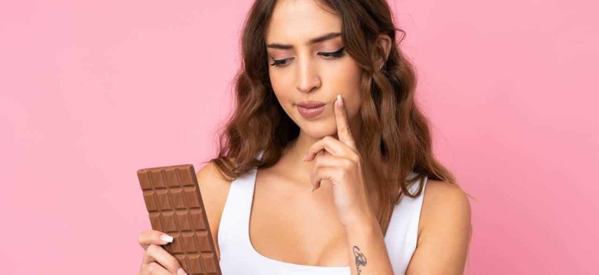 Tratamento de chocolate para o CABELO: Estimula o crescimento e matiza!