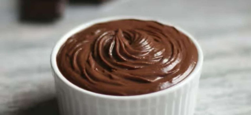 Receita de creme de chocolate: fácil, rápido e irresistível!