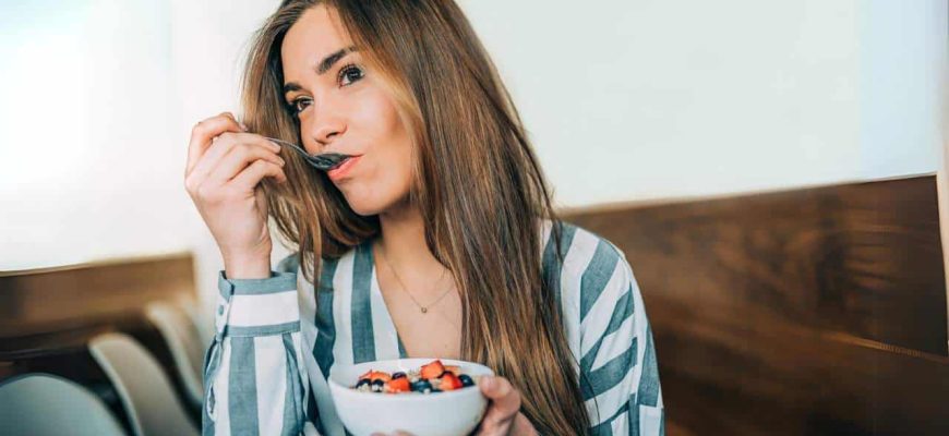 Os alimentos que deve-se comer para prevenir a queda de cabelo!