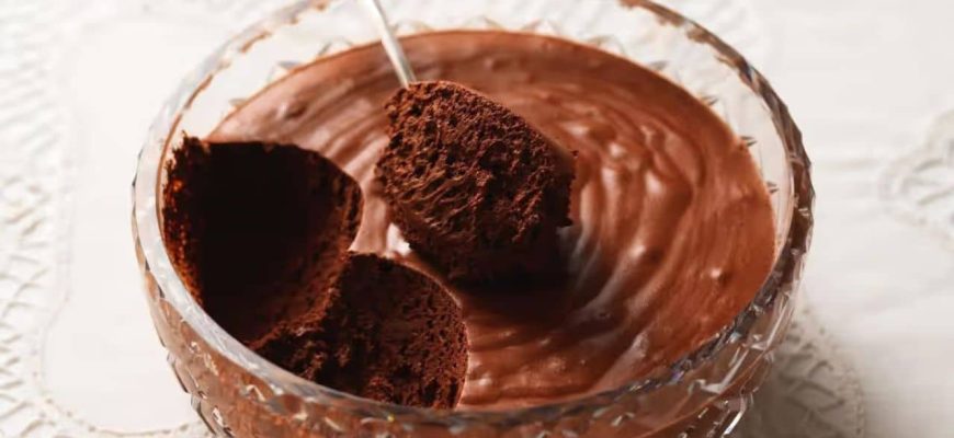 Receita cremosa e deliciosa de mousse de chocolate estilo vovó