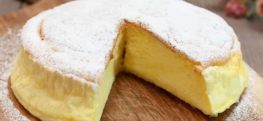 Bolo de iogurte de chefe francês: Ultramacio e super gostoso!