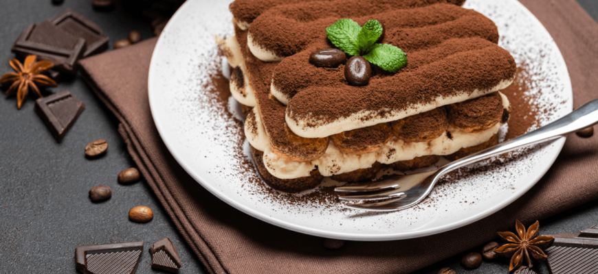 Dessert in stappen, zonder bakken. Klassieke tiramisu