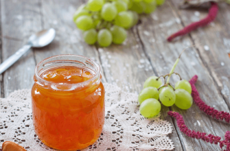 Hoe maak je jam van witte druiven? Tips om vergeling en onaangename smaak te voorkomen