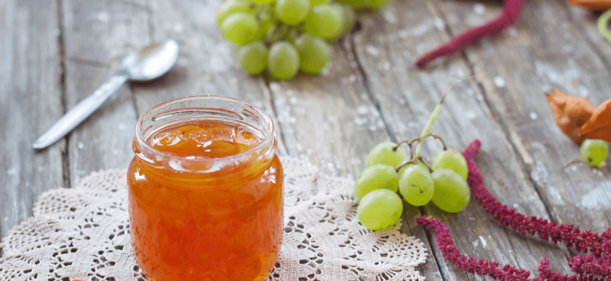 Hoe maak je jam van witte druiven? Tips om vergeling en onaangename smaak te voorkomen